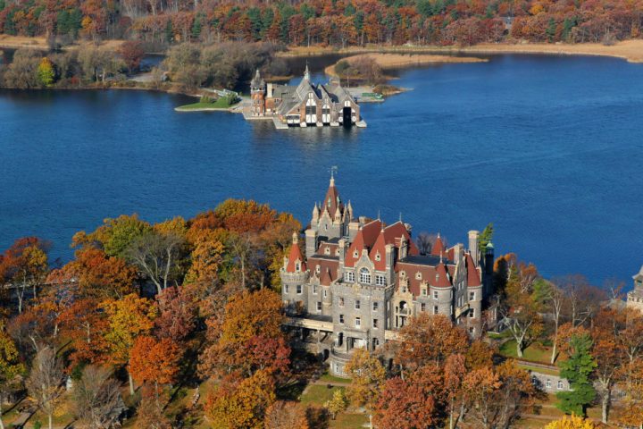 a small boat in a body of water